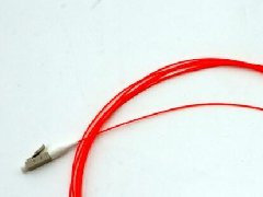 LC/UPC多模光缆跳线尾纤